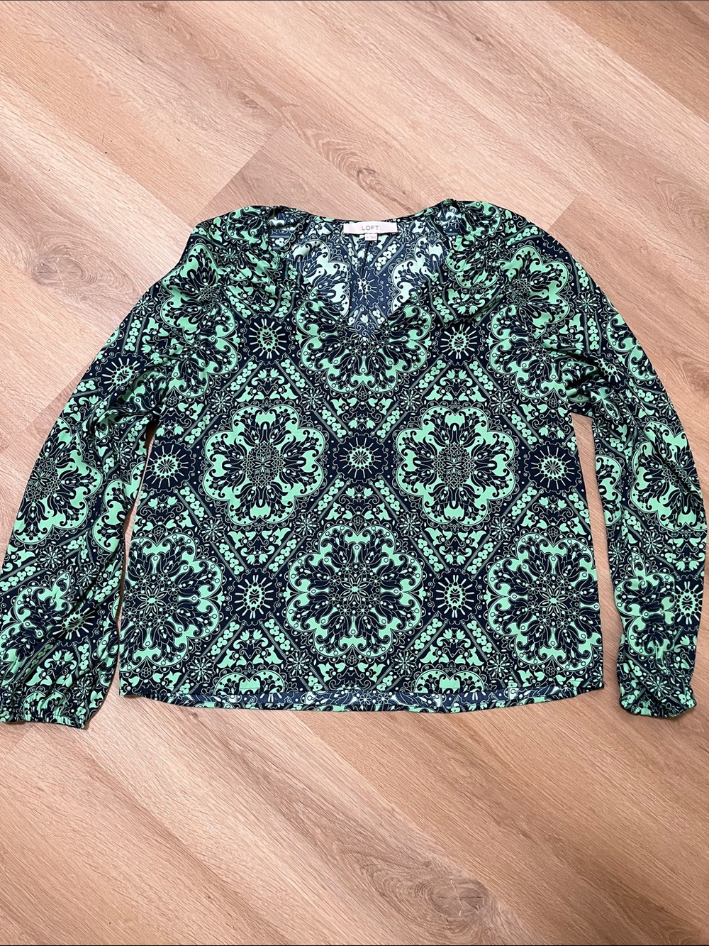 LOFT Navy and Green Medallion Print Long-Sleeve V-Neck Top